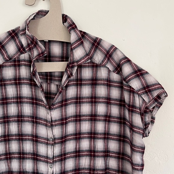 Xirena button down top - Picture 1 of 6